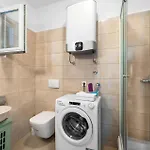Σπίτι διακοπών 4 Bedroom Beautiful In