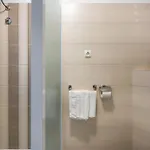 4 Bedroom Beautiful In
